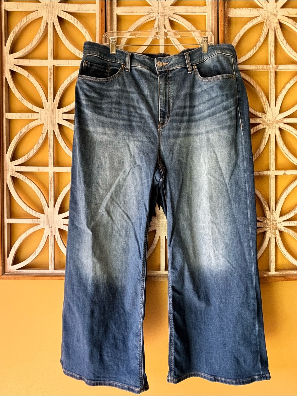 Torrid High Rise Wide Leg Everyday Jeans Size 18 Short Blue Plus Size Denim - Picture 5 of 11